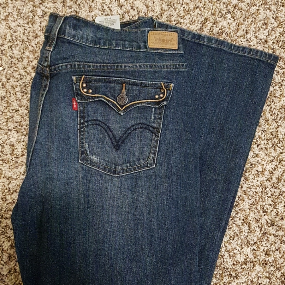 Levi's size 14 small